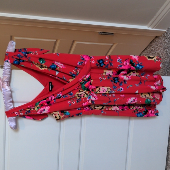 Pants - Express Romper Medium